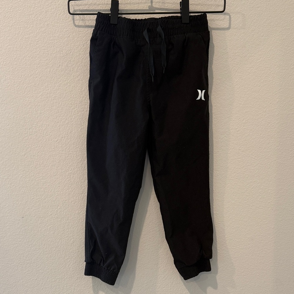 Hurley Water Resistant Black Jogger‎ Pants with Logo Youth 5/6